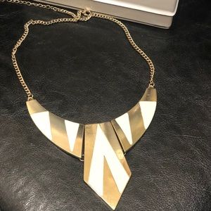 Necklace (Choker/Collar)